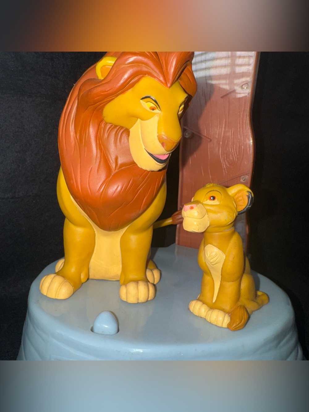 Disney's Lion King Simba's Pride Animatronic Talking Coin Bank from 1998 WORKS - Picture 3 of 11